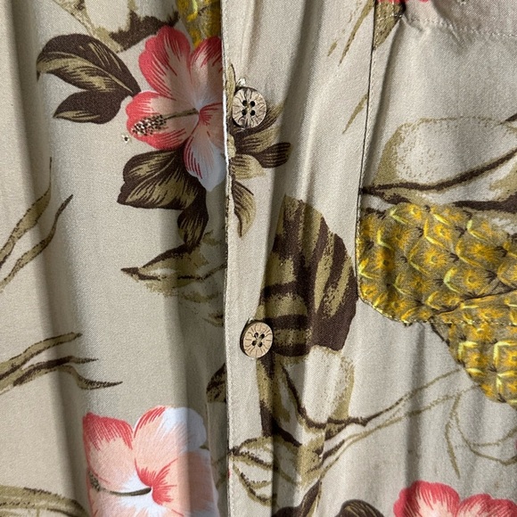 Caribbean Joes tropical button down size M - Picture 4 of 6